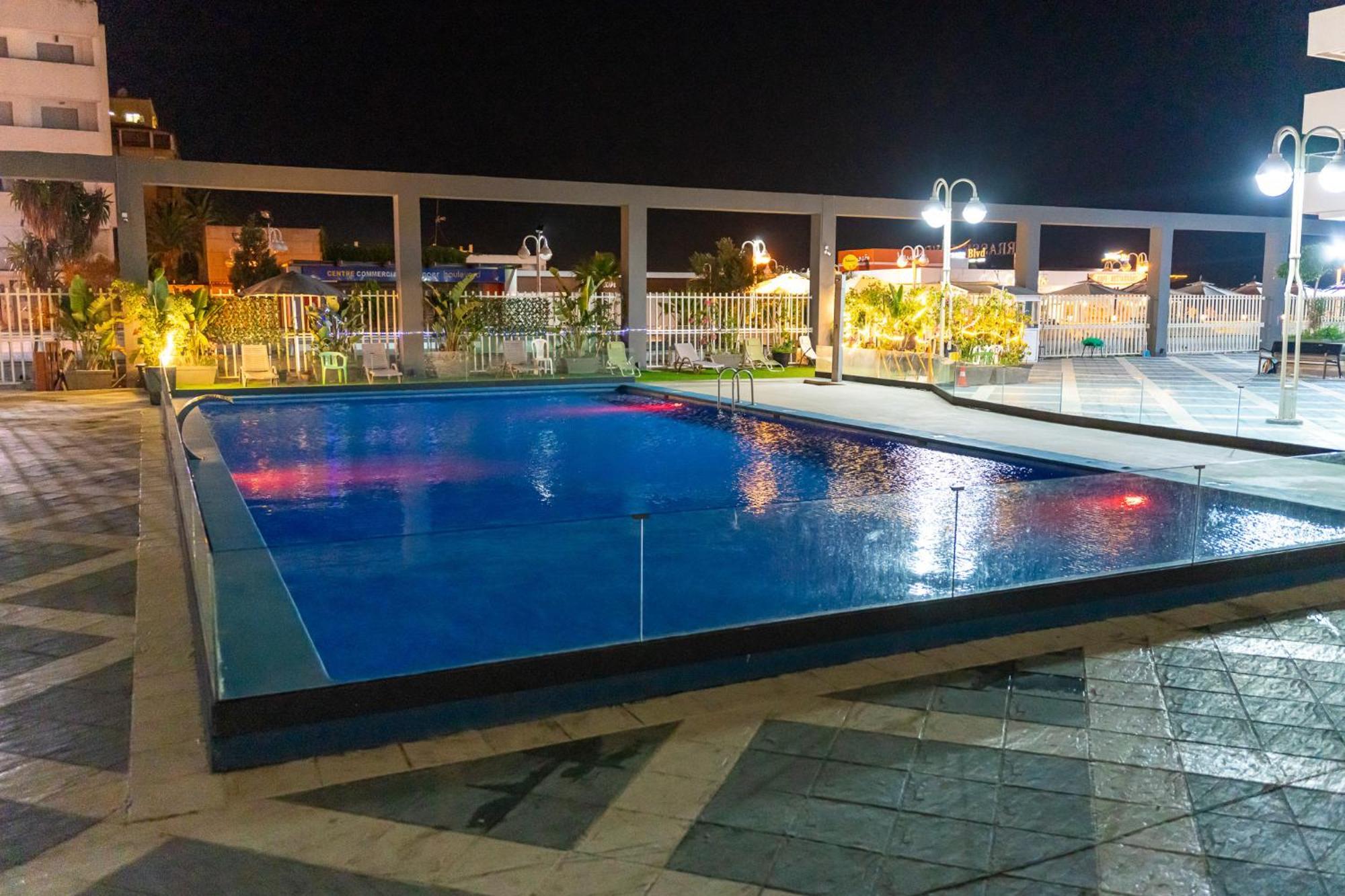 Ecrin Secret, Duplex Prestige, Proche Corniche & Medina, Piscine, Parking, Wifi, Iptv, Ac Apartment Tangier Exterior photo
