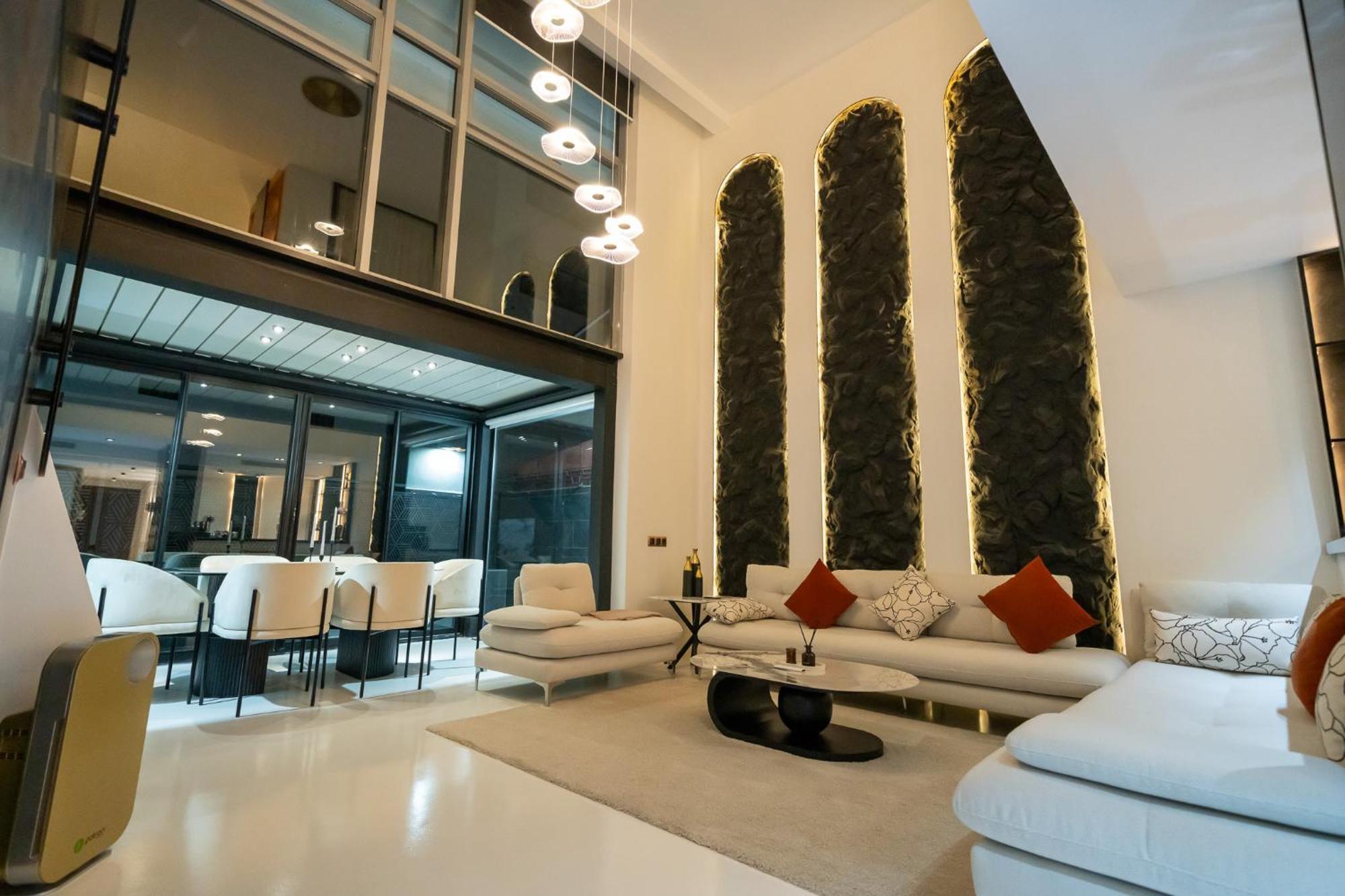 Ecrin Secret, Duplex Prestige, Proche Corniche & Medina, Piscine, Parking, Wifi, Iptv, Ac Apartment Tangier Exterior photo